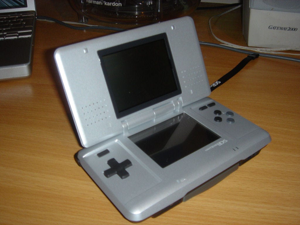 Ds Device Nintendo DS First Look | Eurogamer.net