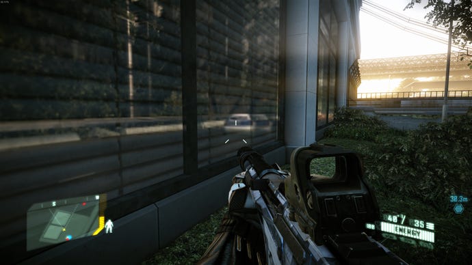 Alcatraz looking at a windows in Crysis 2.