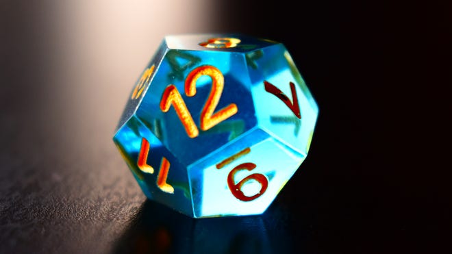 D12