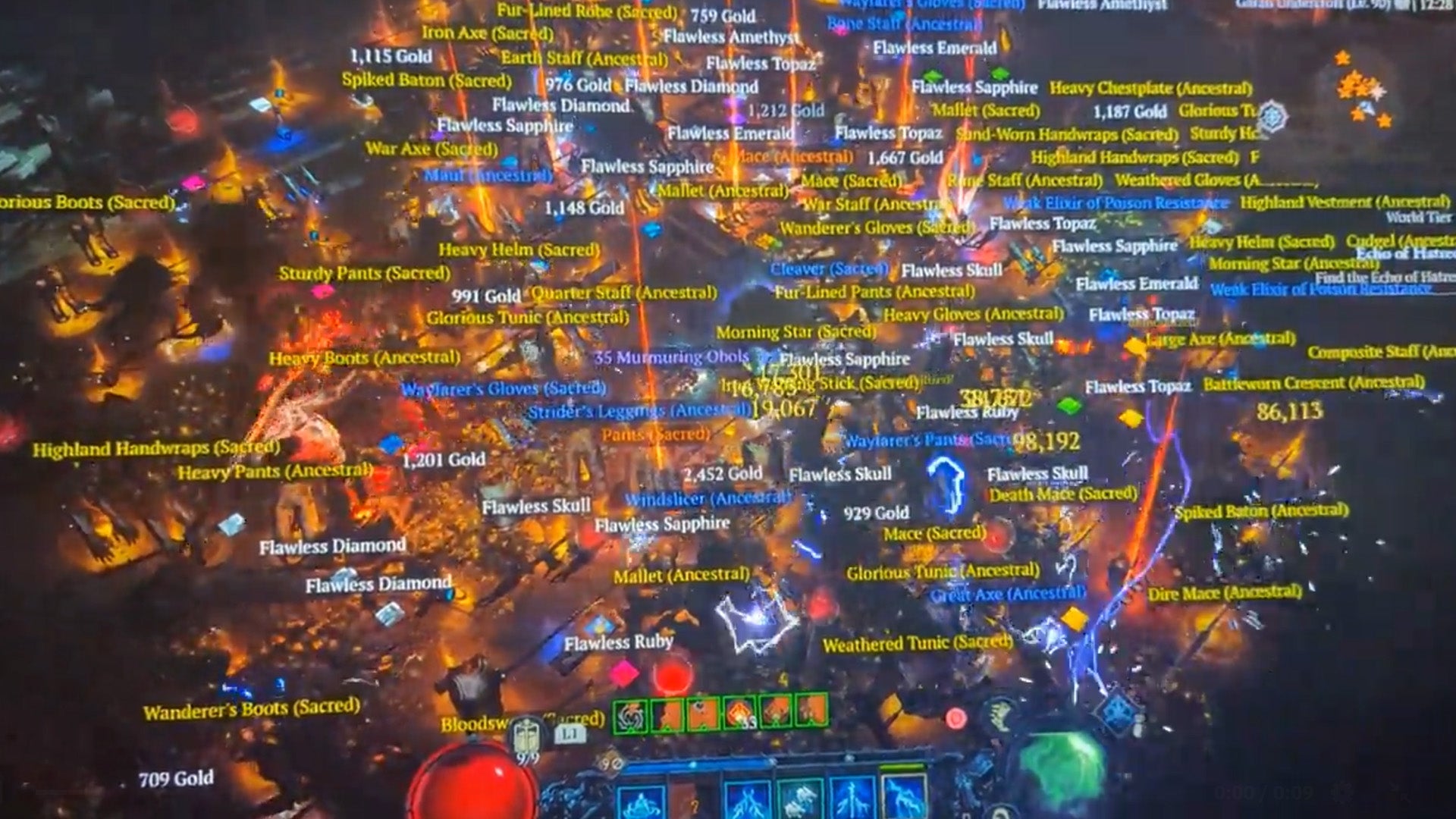 Obrazki dla Lawina lootu w Diablo 4. Nowy glitch generuje tyle przedmiotów, że zasłaniają cały ekran