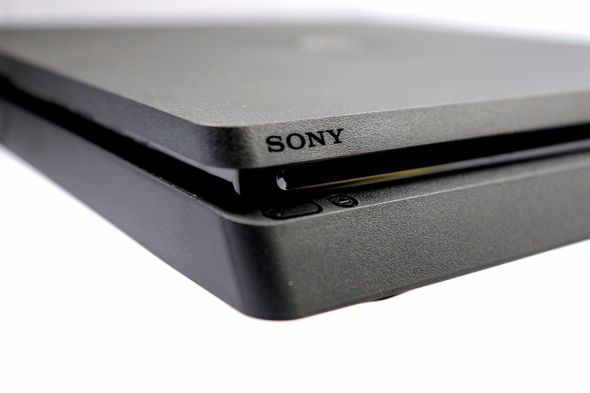 Digital Foundry: Hands-on with the CUH-2000 PS4 Slim