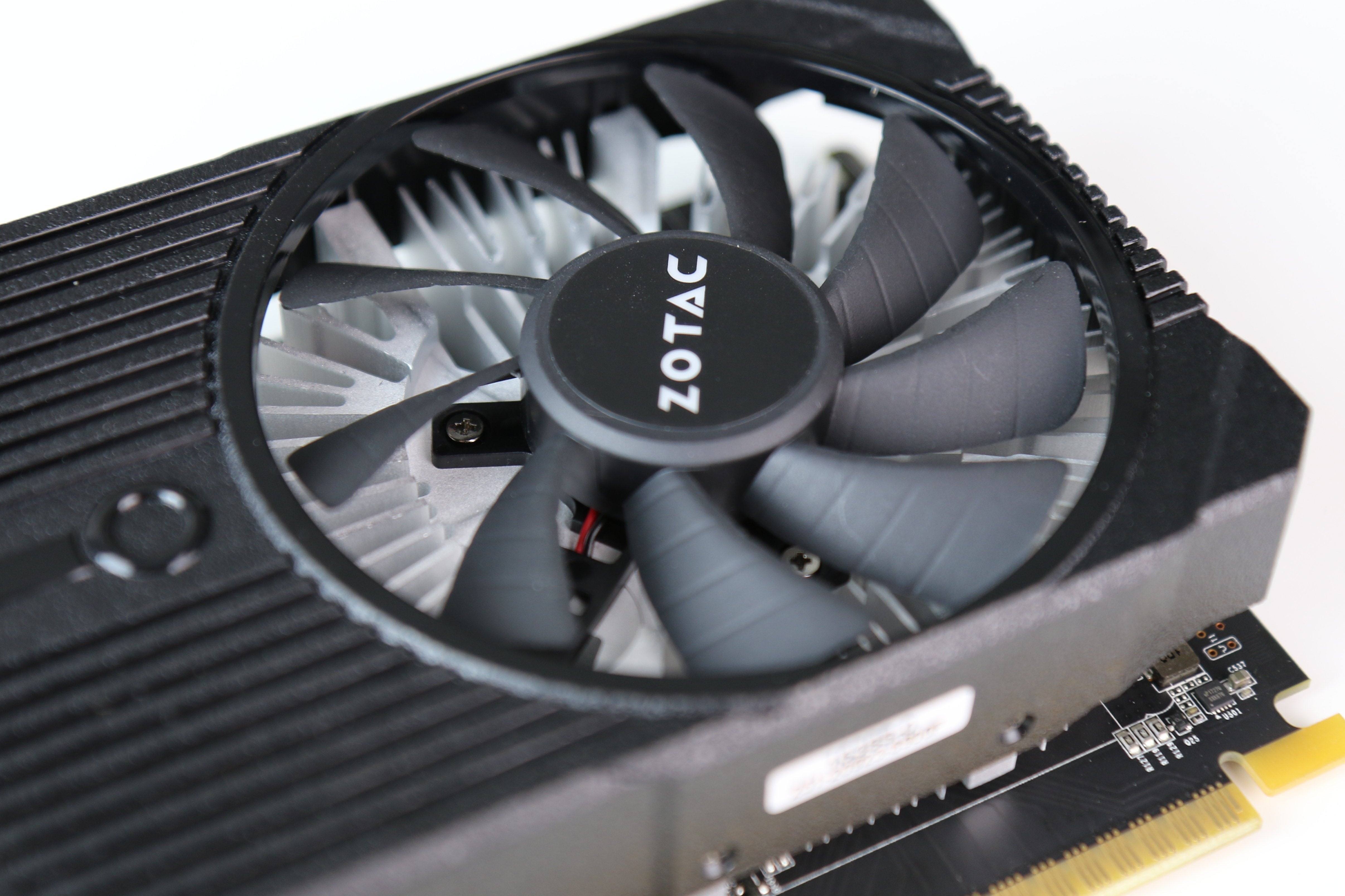 Ark gtx hot sale 1050 ti