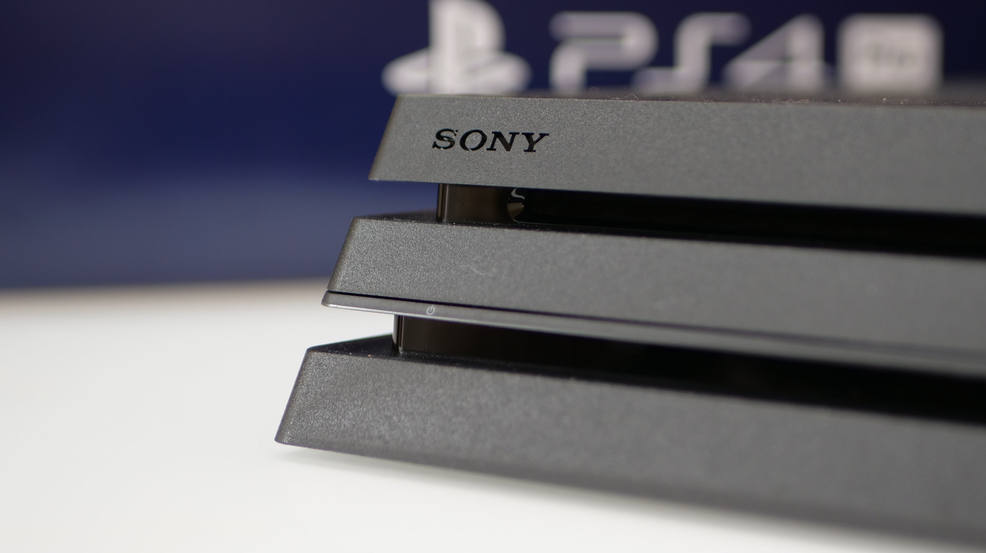 PlayStation 4 Pro CUH-7200 review: the latest, quietest