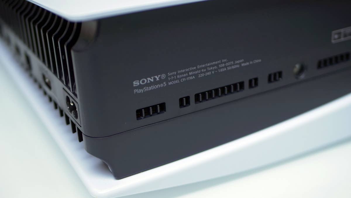 PlayStation 5 CFI-1100 è davvero peggiore del modello originale? - analisi  tecnica