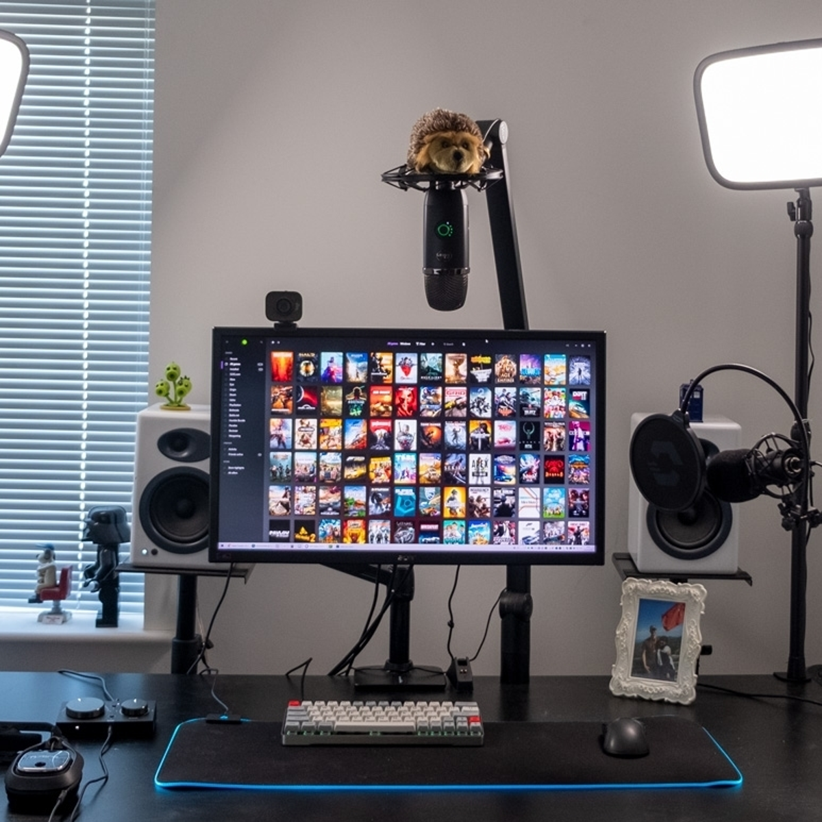 Best mics, lights and cameras for streaming on Twitch 2023  Best mics, lights and cameras for streaming on Twitch 2023