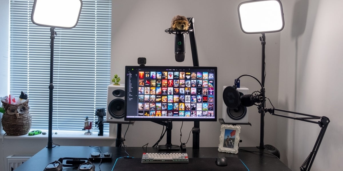 Best mics, lights and cameras for streaming on Twitch 2023