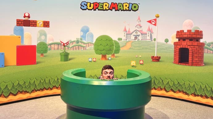 Eurogamer's Ed Nightingale, hiding in the top of a life-sized green Mario pipe, created for Nintendo's Gamescom stand. What a silly sausage.
