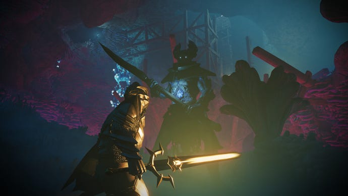 A player in Enshrouded prepares to face down a towering boss.