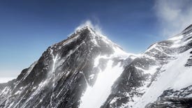 Everest VR Puts You On Top Of The Mountain