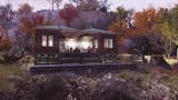 A exterior shot of Emma's fashion boutique in Fallout 76. It's a small building with an open middle, and you can see mannequins modelling clothes in the windows on the outside of the building. It's nice.