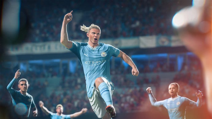 Ein Fußballspieler feiert, indem er mit erhobenem Arm in die Luft springt, während seine Teamkollegen ihn in EA Sports FC 24 anfeuern