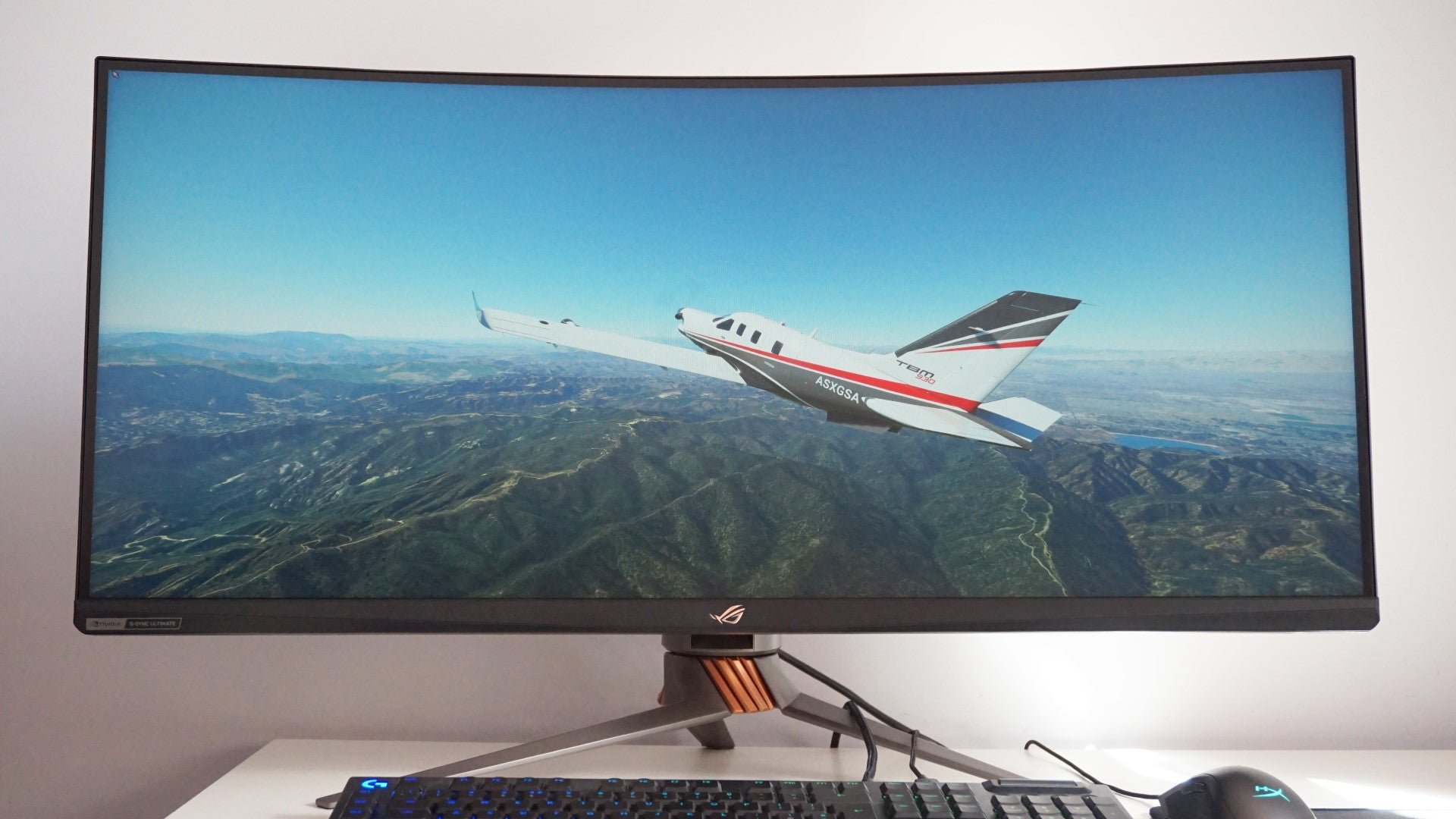 flight simulator curved monitor