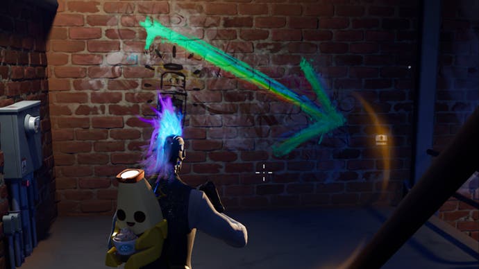 fortnite c5s1 green graffiti arrow on wall pointing right