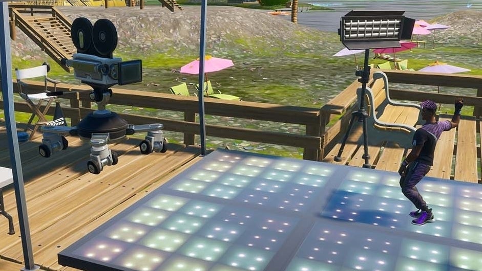 Fortnite Season 3 Vor Kamera bei Sweaty Sands tanzen So geht's