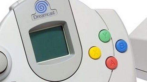 Geld zu viel? Dann investiert doch in diese komplette Dreamcast