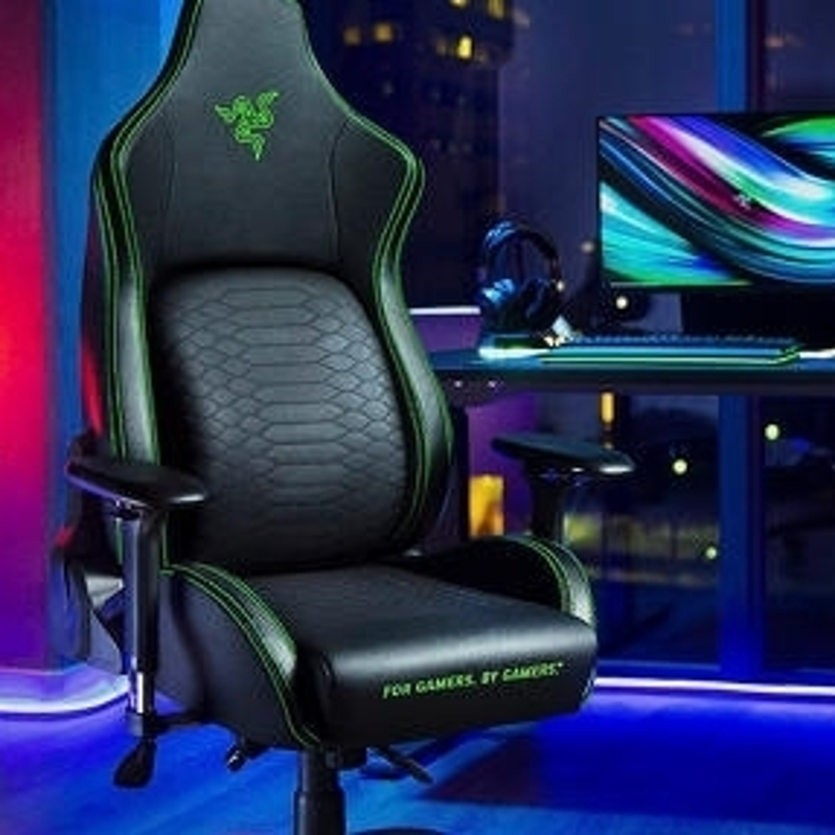 The Razer Iskur gaming chair is on offer for $350 this Black Friday