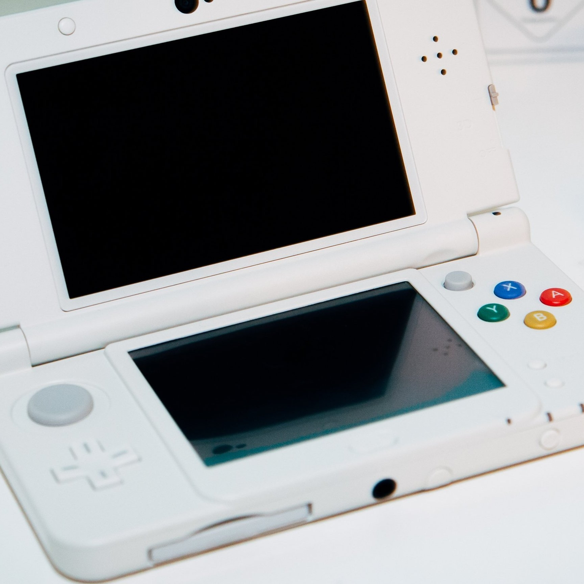 Geweldig Vervullen Of Maak kennis met de New Nintendo 3DS: Ambassador Edition | Eurogamer.nl