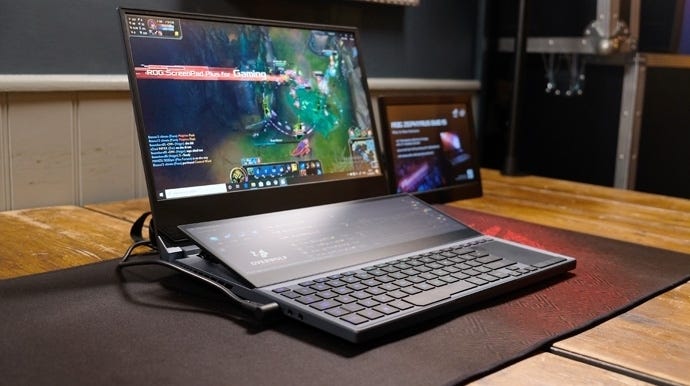 Hands-on with the dual-screen, ultra-premium Asus ROG Zephyrus Duo 15 ...