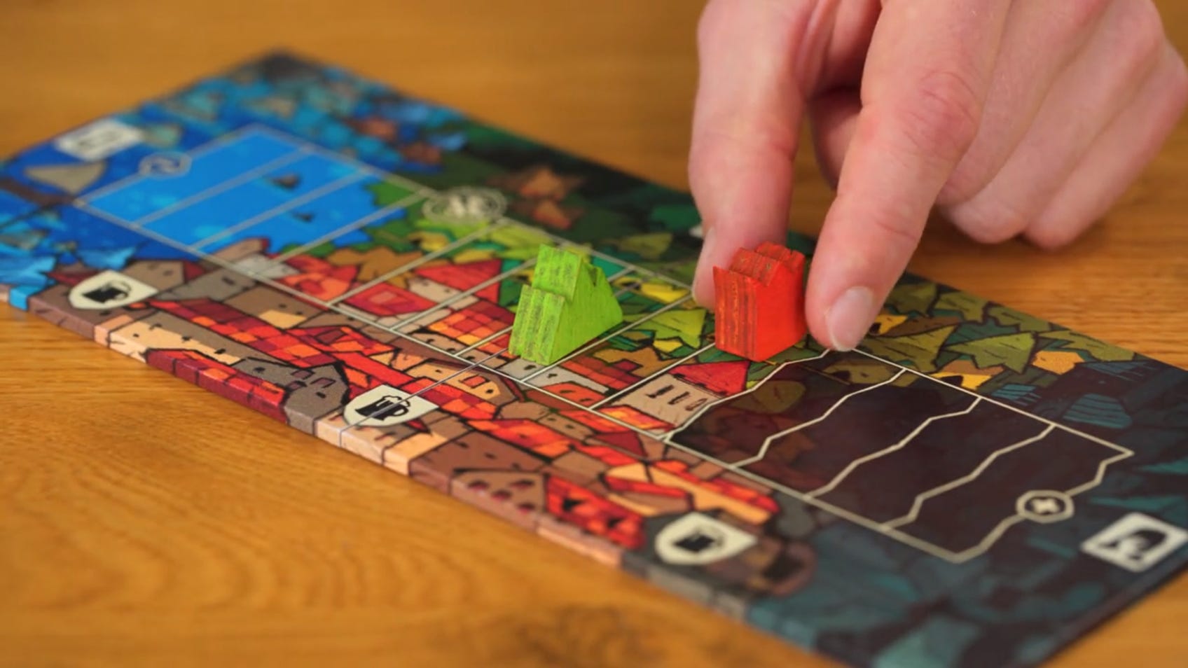 New deduction game Hidden Leaders pits siblings against each other for