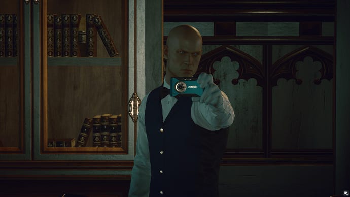 Agent 47 takes a mirror selfie dressed as a butler in Dartmoor.