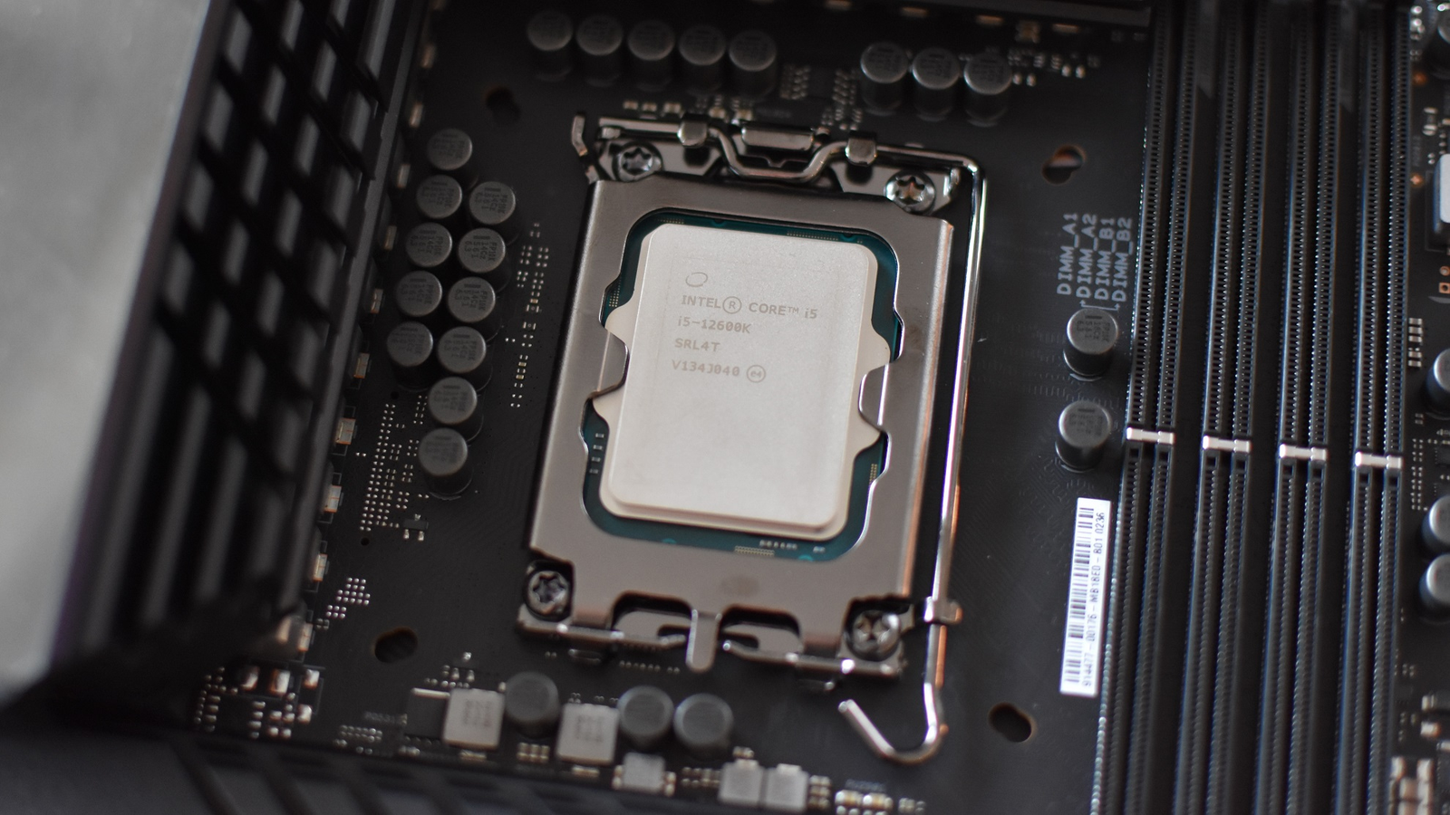 Intel Core i5 12600K review