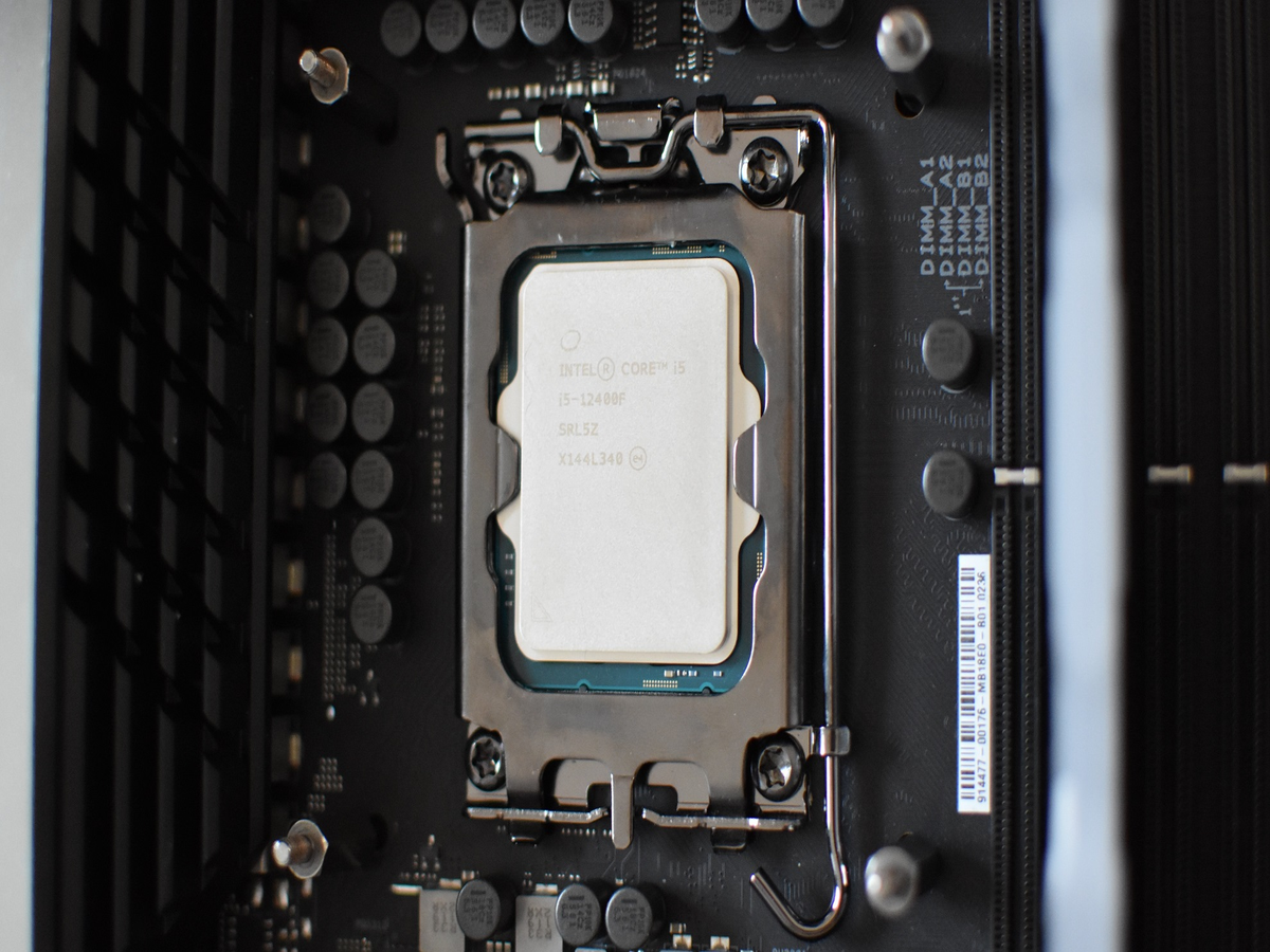 Intel Core i5-12400F Review - The AMD Challenger - Rendering