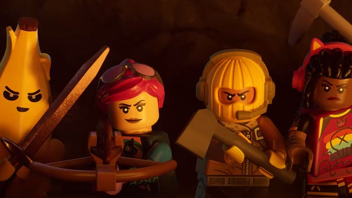 Minifiguren sind in Lego Fortnite mit Waffen wie einem Schwert und einer Armbrust ausgestattet