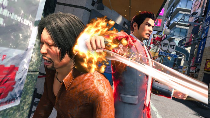 Kiryu punches a thug in the back of the head in Like A Dragon: The Man Who Erased His Name