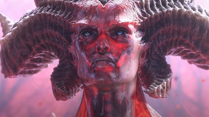 Lilith, l'antagonista di Diablo 4, da vicino. È una donna imponente, cornuta e attraente. Qui ha il colore della carne senza pelle. Eurgh.