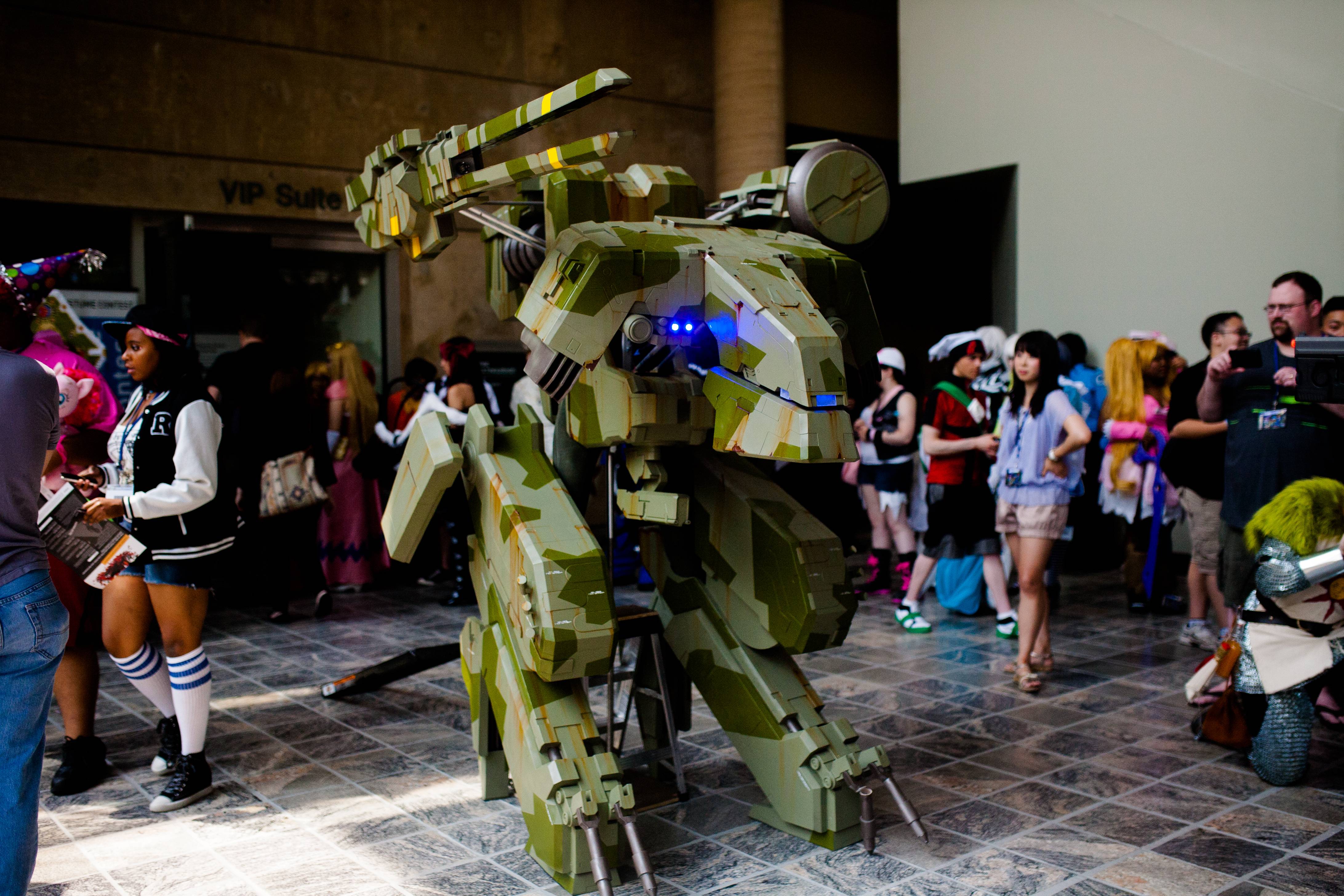 You have to see this mind-blowing Metal Gear REX cosplay | VG247