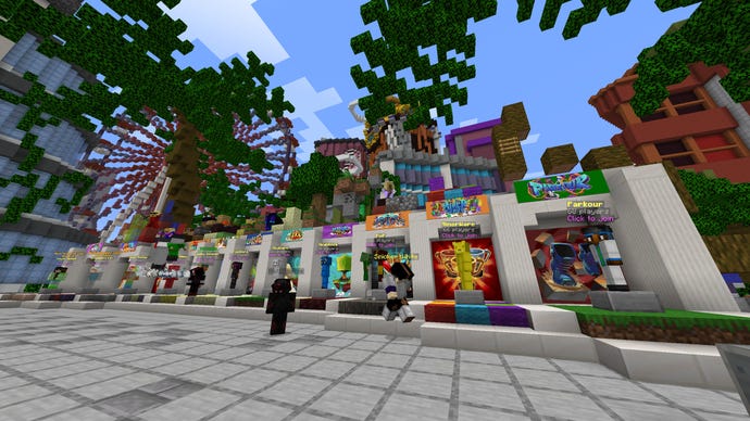 Una captura de pantalla Minecraft del vestíbulo del servidor Cubecraft