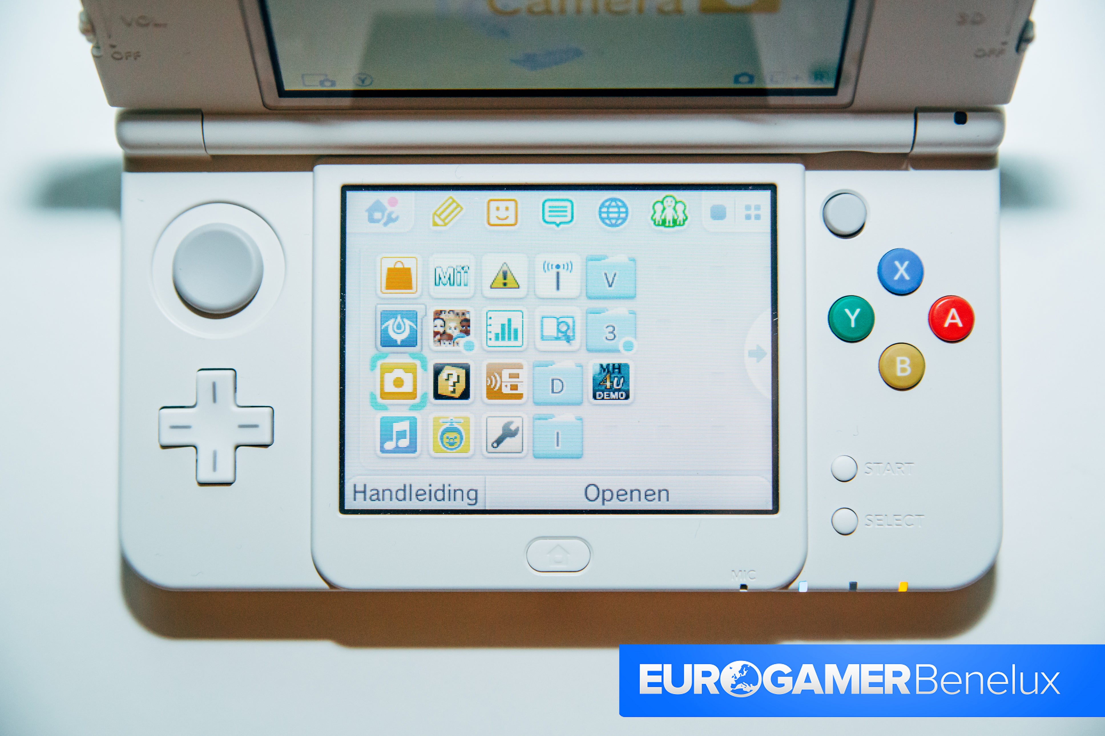 Maak kennis met de New Nintendo 3DS Ambassador Edition Eurogamer.nl