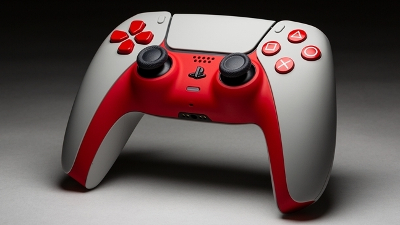DualSense di PS5 bianco non vi piace? Con ColorWare potete personalizzare  il controller con i vostri colori preferiti