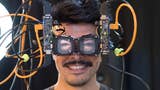 Immagine di Facebook lavora a un inquietante visore VR che proietta gli occhi di chi li indossa