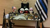 Da PayDay alla vita reale: la polizia americana ha scoperto le maschere del gioco in un vero covo di spacciatori