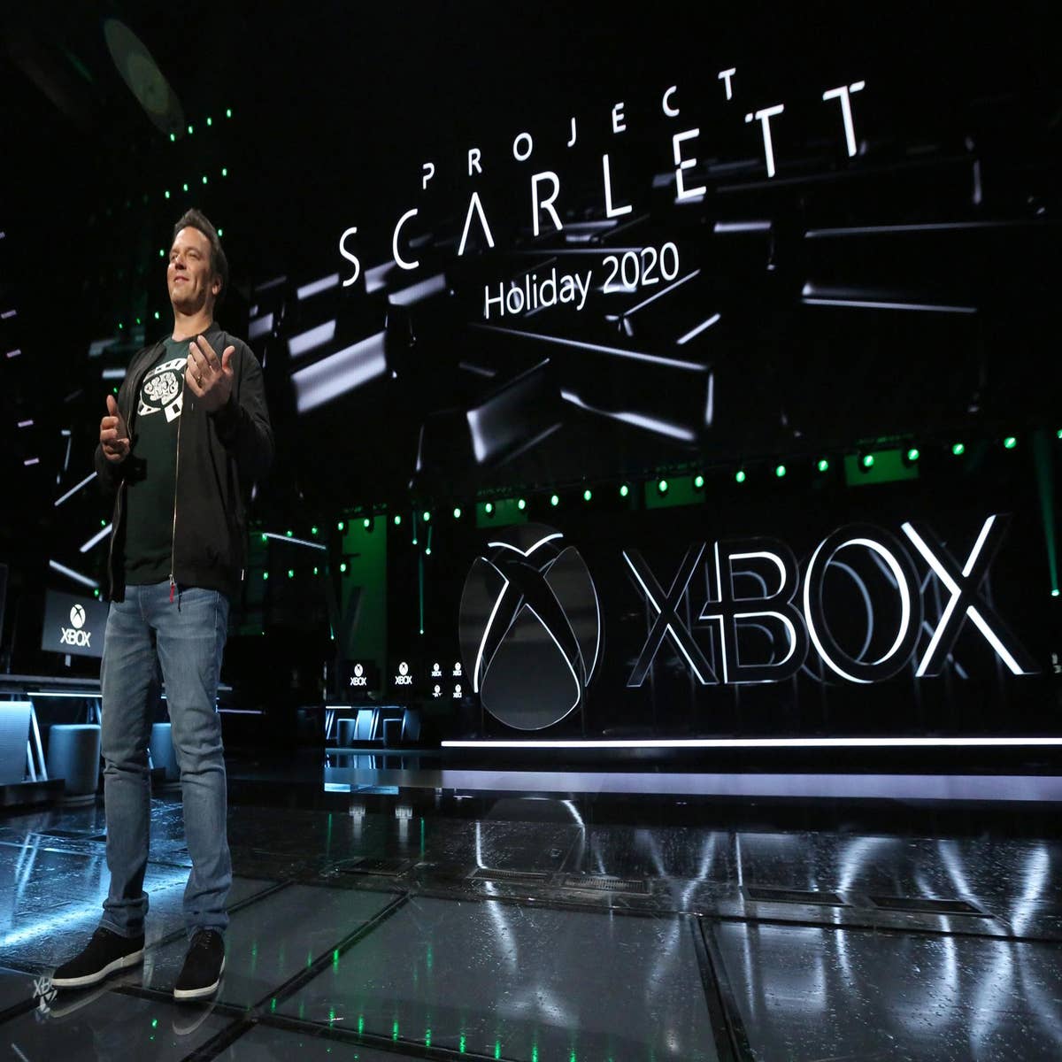 Phil Spencer já está jogando no Xbox Scarlett