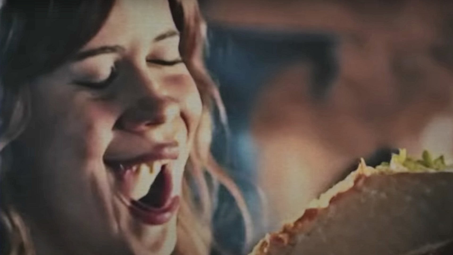 Obrazki dla SI stworzyło reklamę pizzerii - wyszedł koszmar