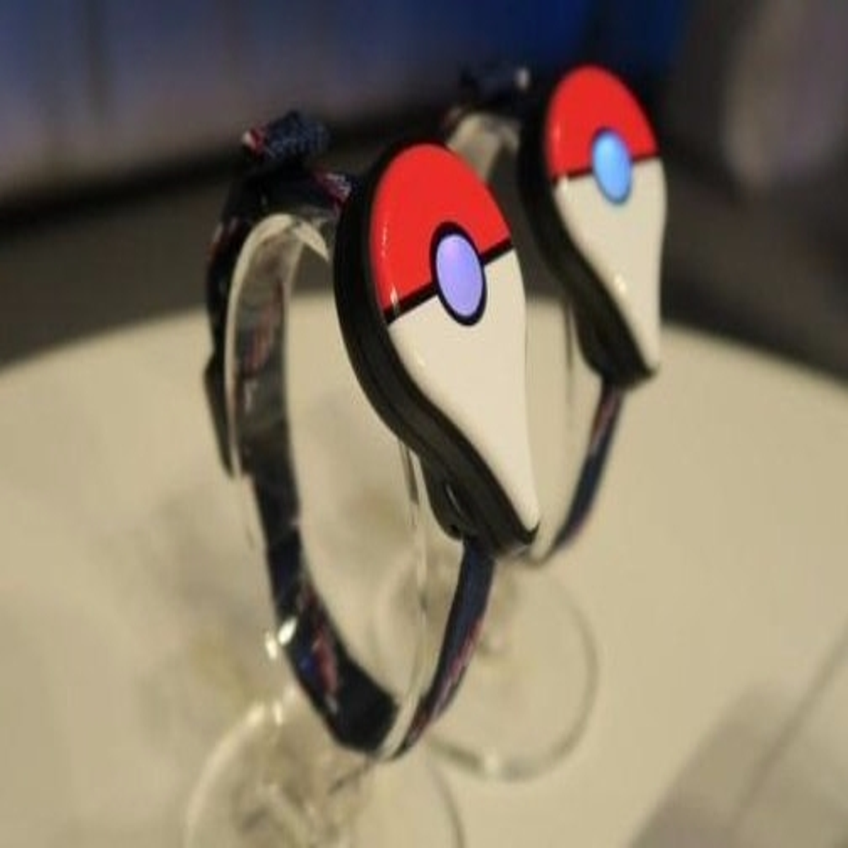 Pokémon GO spopola anche su  e i prezzi di accessori e gadget