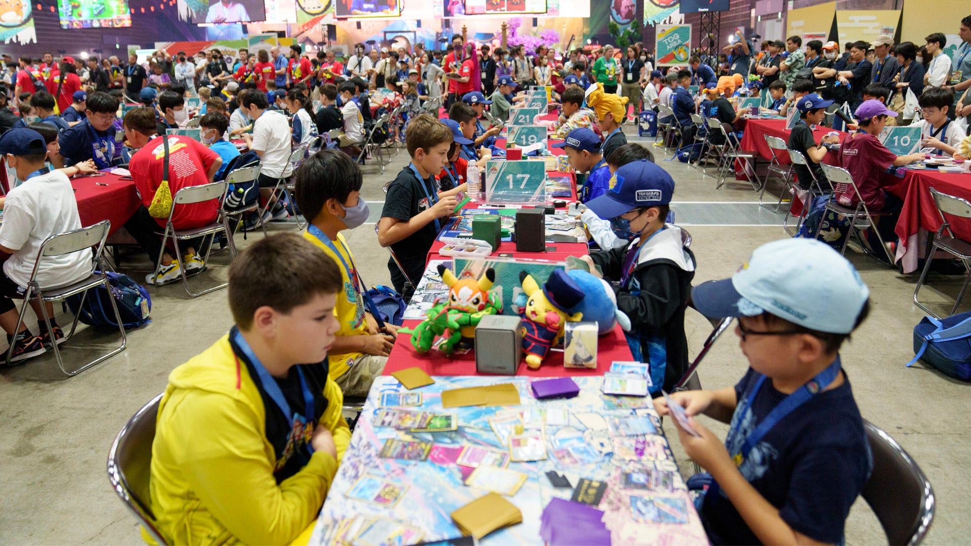 The World s Best Pok mon TCG Players On The Decks Lucky Draws And Near the-world-s-best-pok-mon-tcg-players-on-the-decks-lucky-draws-and-near