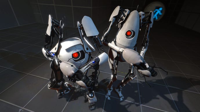 पोर्टल 2 मधील कोडे सोडविण्यासाठी दोन रोबोट मित्र तयार आहेत
