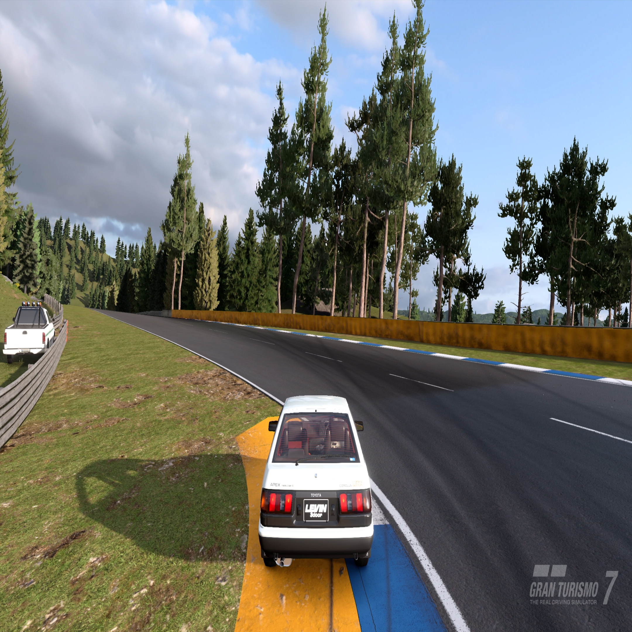 Gran Turismo 7 vs Gran Turismo Sport PS5 Early Graphics Comparison 