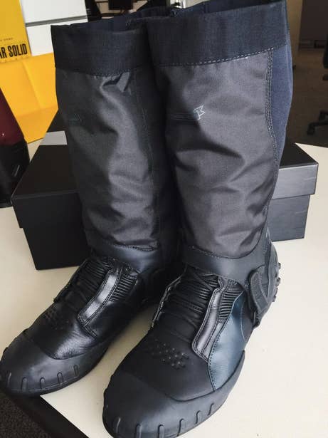 Puma metal gear boots best sale