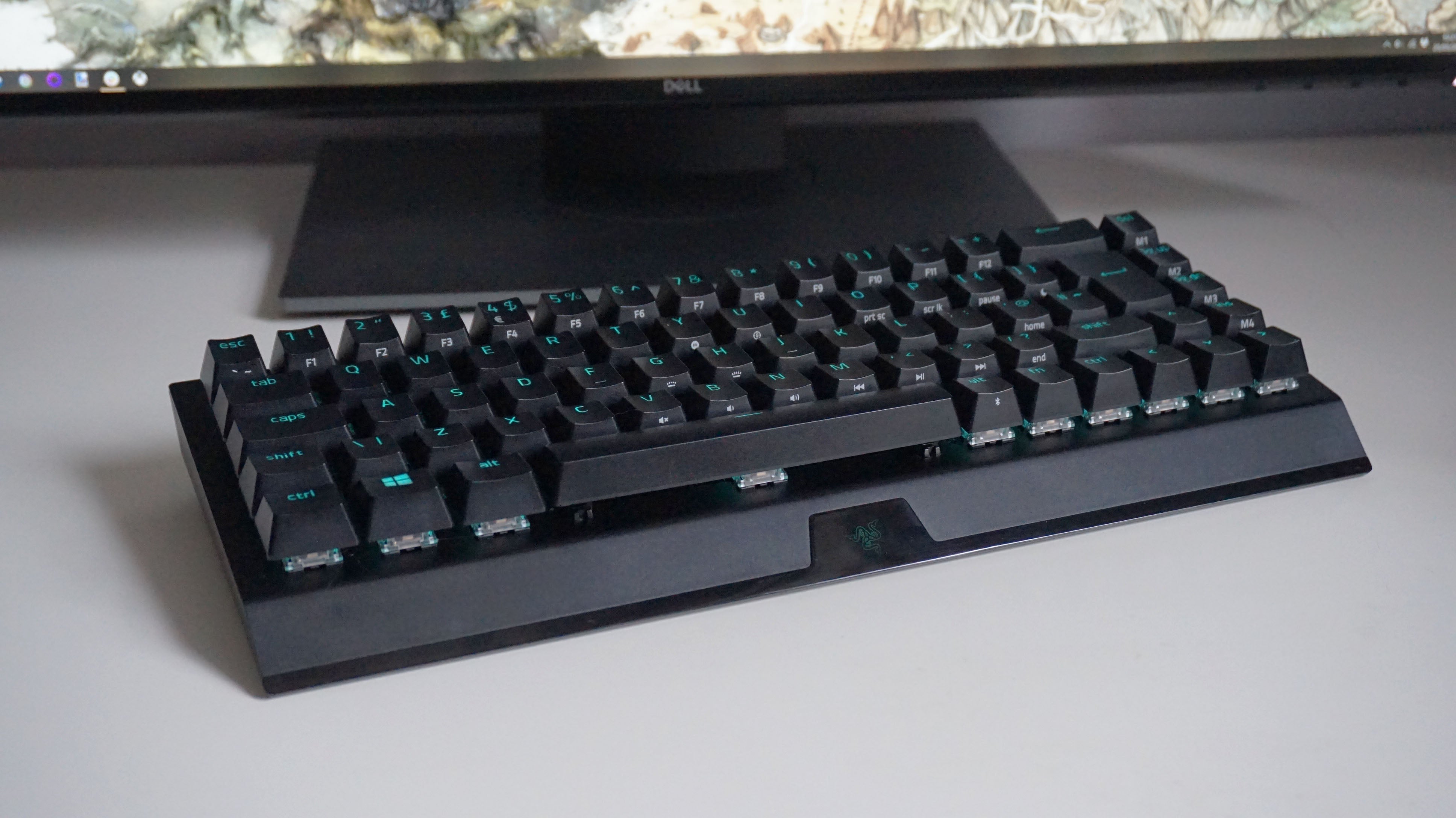 Razer v3 mini. BLACKWIDOW v3 Mini. Razer BLACKWIDOW v3. Razer BLACKWIDOW Mini. Клавиатура Razer BLACKWIDOW v3 коробка.