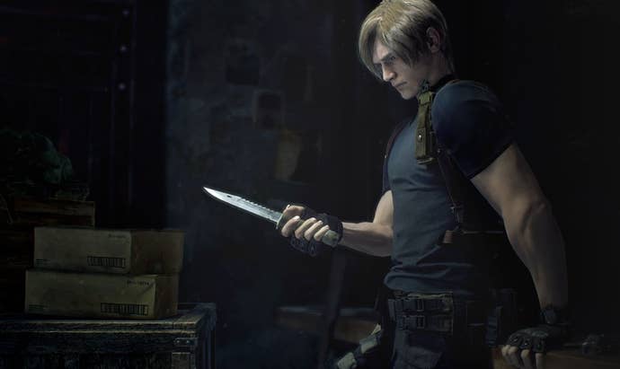 Leon inspects a knife in the Resident Evil 4 remake.