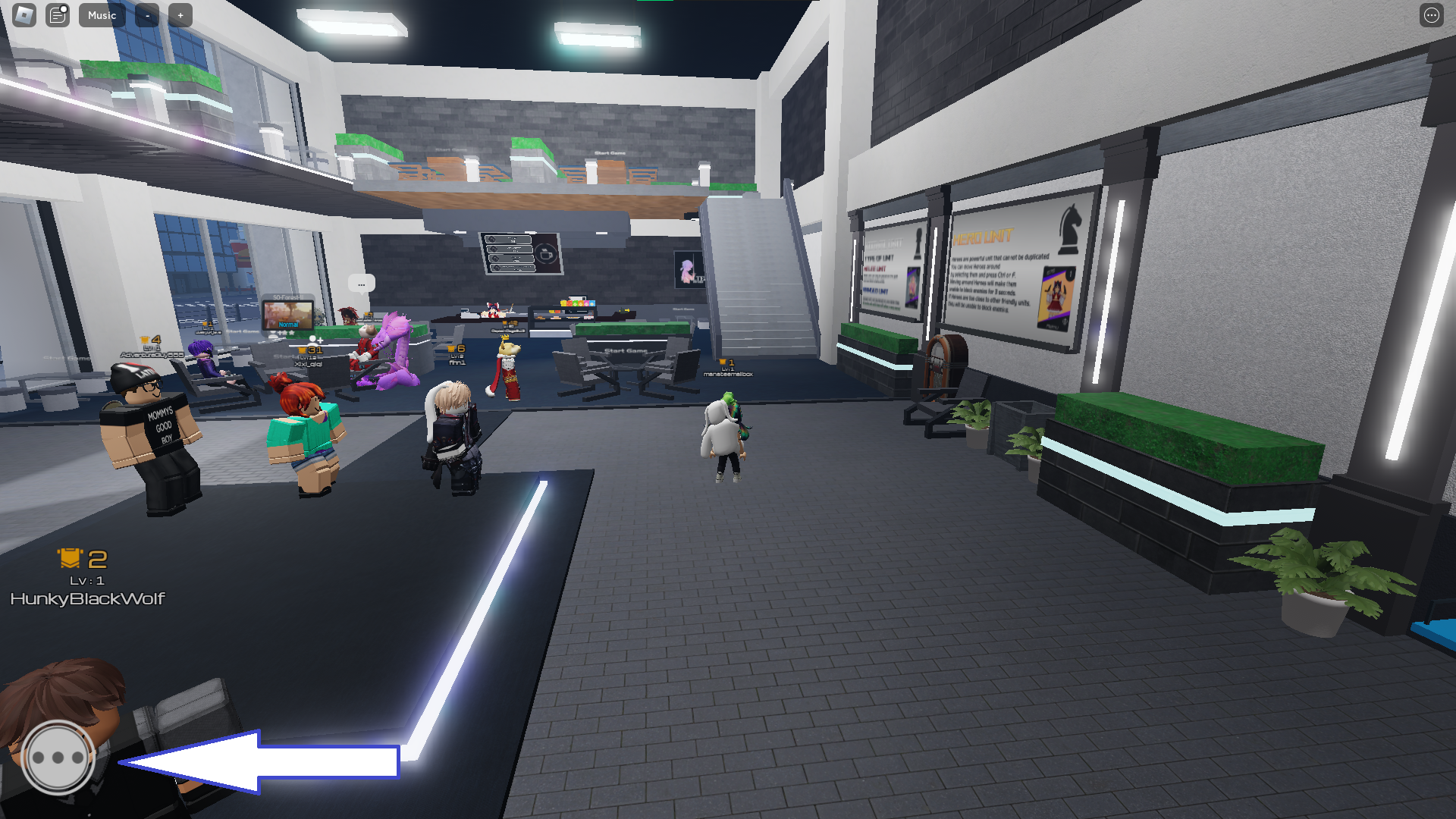 Снимок экрана из Rise Tower Defense в Roblox, показывающий кнопку доступа к меню.