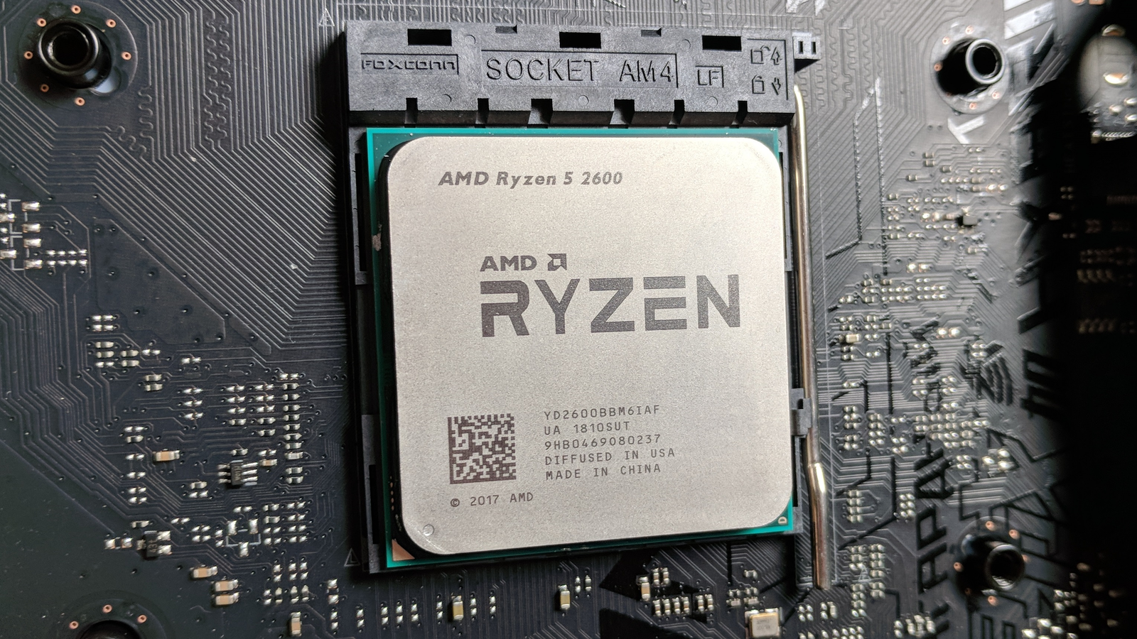 Amd radeon r5 процессоры. AMD Ryzen 5 2600. Процессор AMD Ryzen 5 2600x. Процессор AMD Ryzen 5 2600 am4. Ryzen 5 2500.
