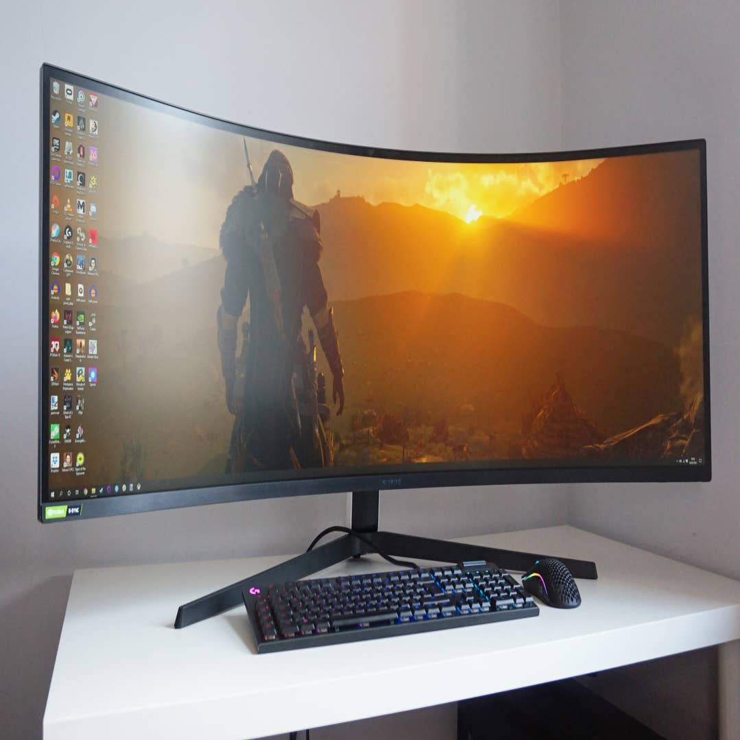 Samsung Odyssey Neo G9 gaming monitor review