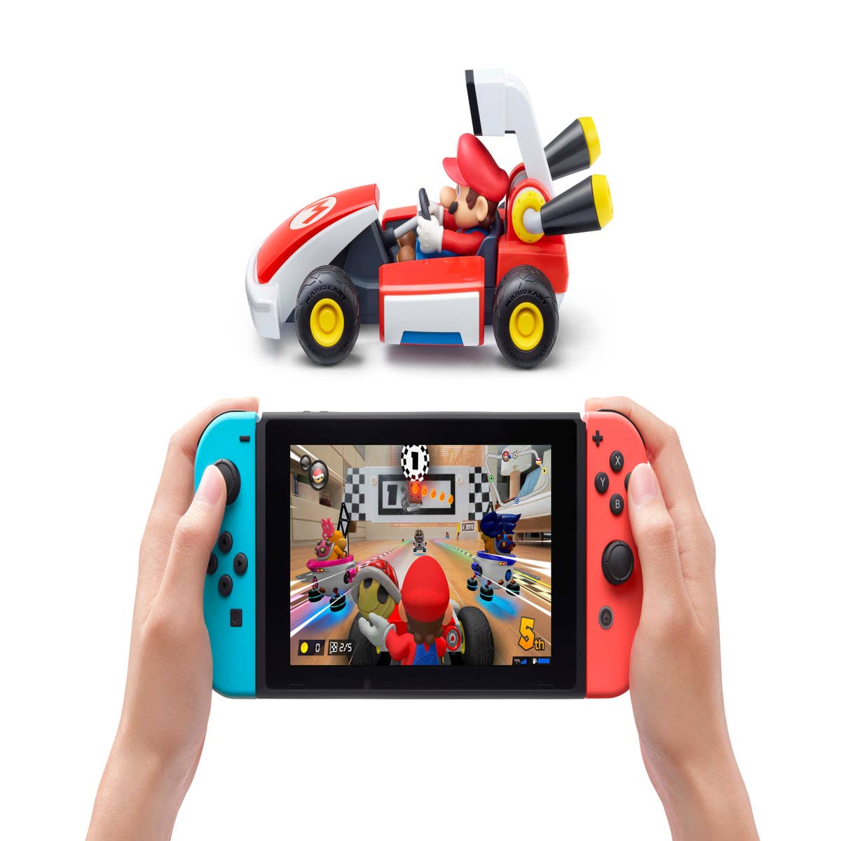  Mario Kart Live: Home Circuit - Mario (Nintendo Switch) : Video  Games