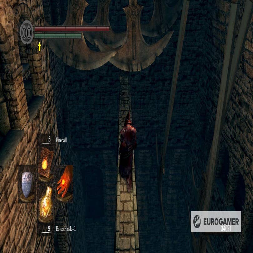 Dark Souls - Sen's Fortress strategy, and where to get the Lightning Spear  from the Mimic Chest 