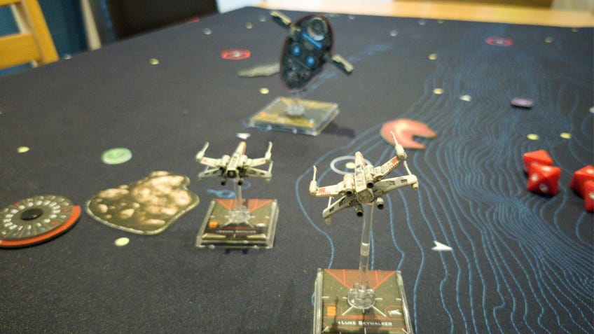 Star Wars: X-Wing Miniatures Game gameplay